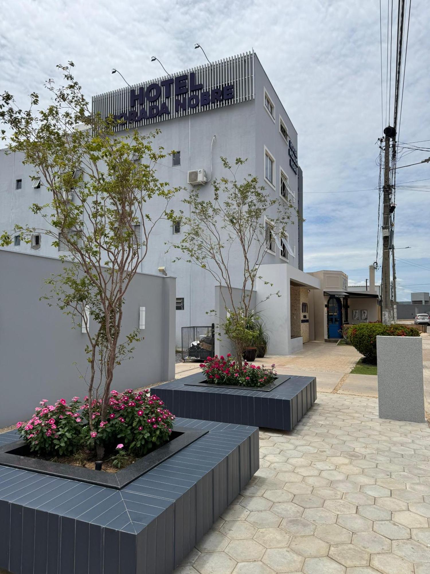 Hotel Morada Nobre Barreiras  Exterior photo